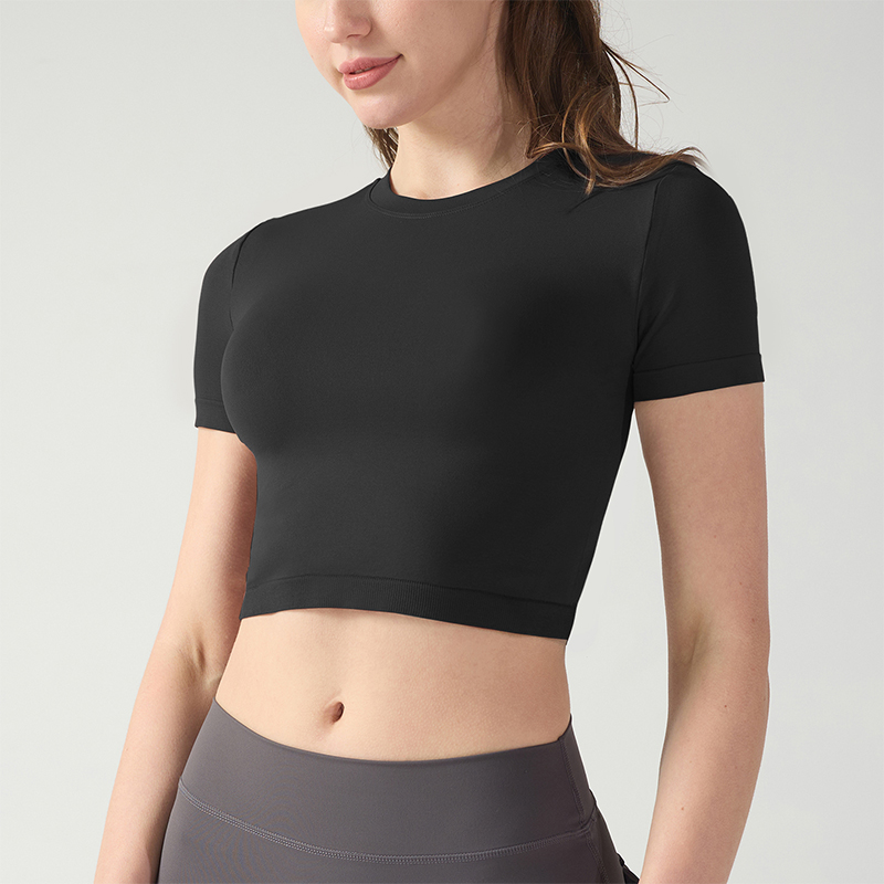 Comfort Fit Sports Short Sleeves Featuring Round Collar