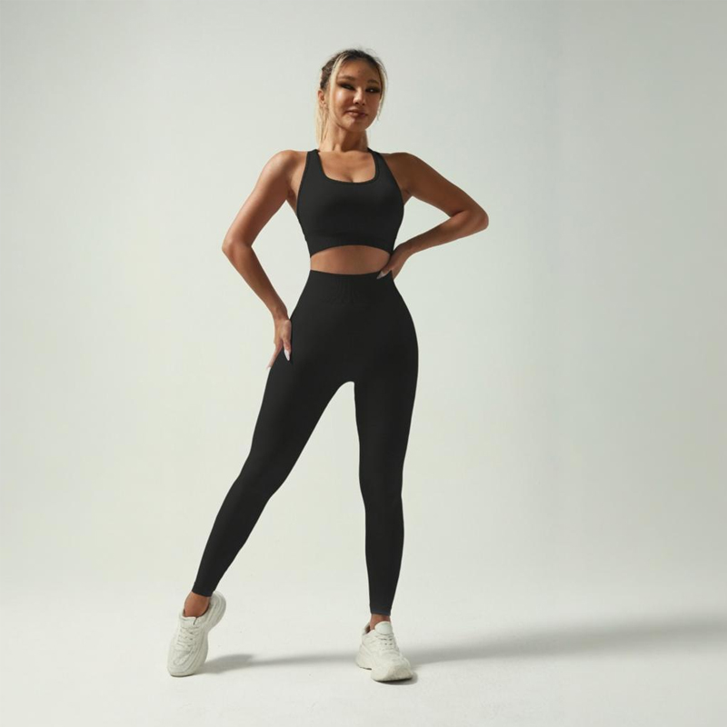 Elegant Lavender Seamless High Waist Non-Slip Sports Suits