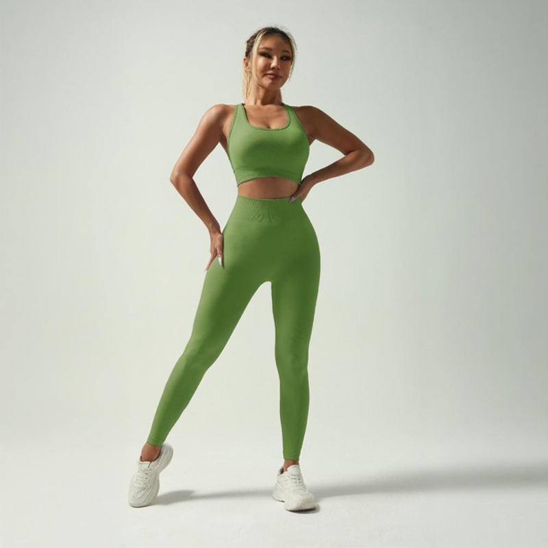 Elegant Lavender Seamless High Waist Non-Slip Sports Suits